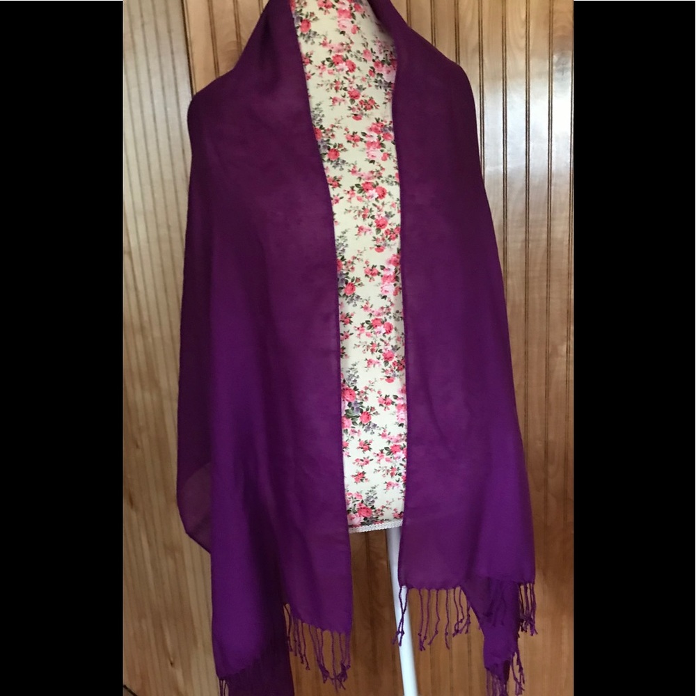 Purple wrap very nice excellent condition
